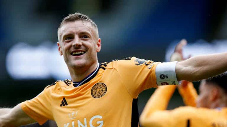 Vardy lại ghi bàn, Leicester thắng - Bóng Đá